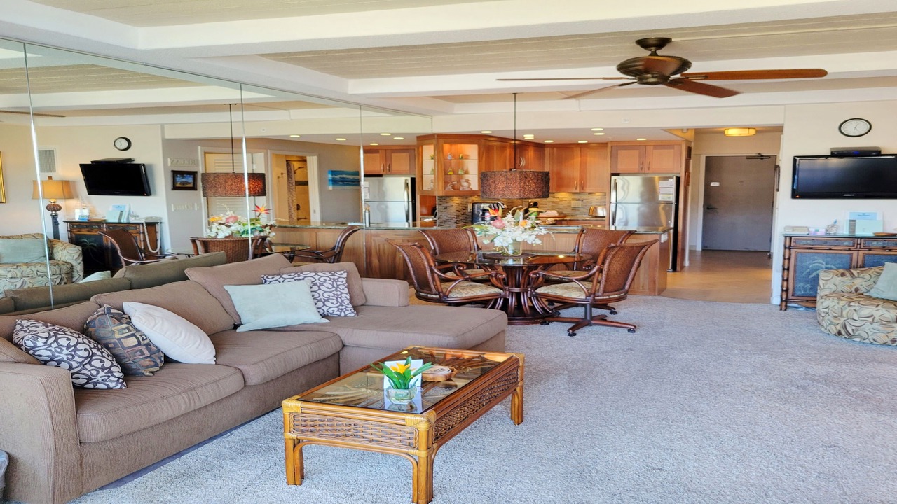 Photo of Livingroom in Kaanapali