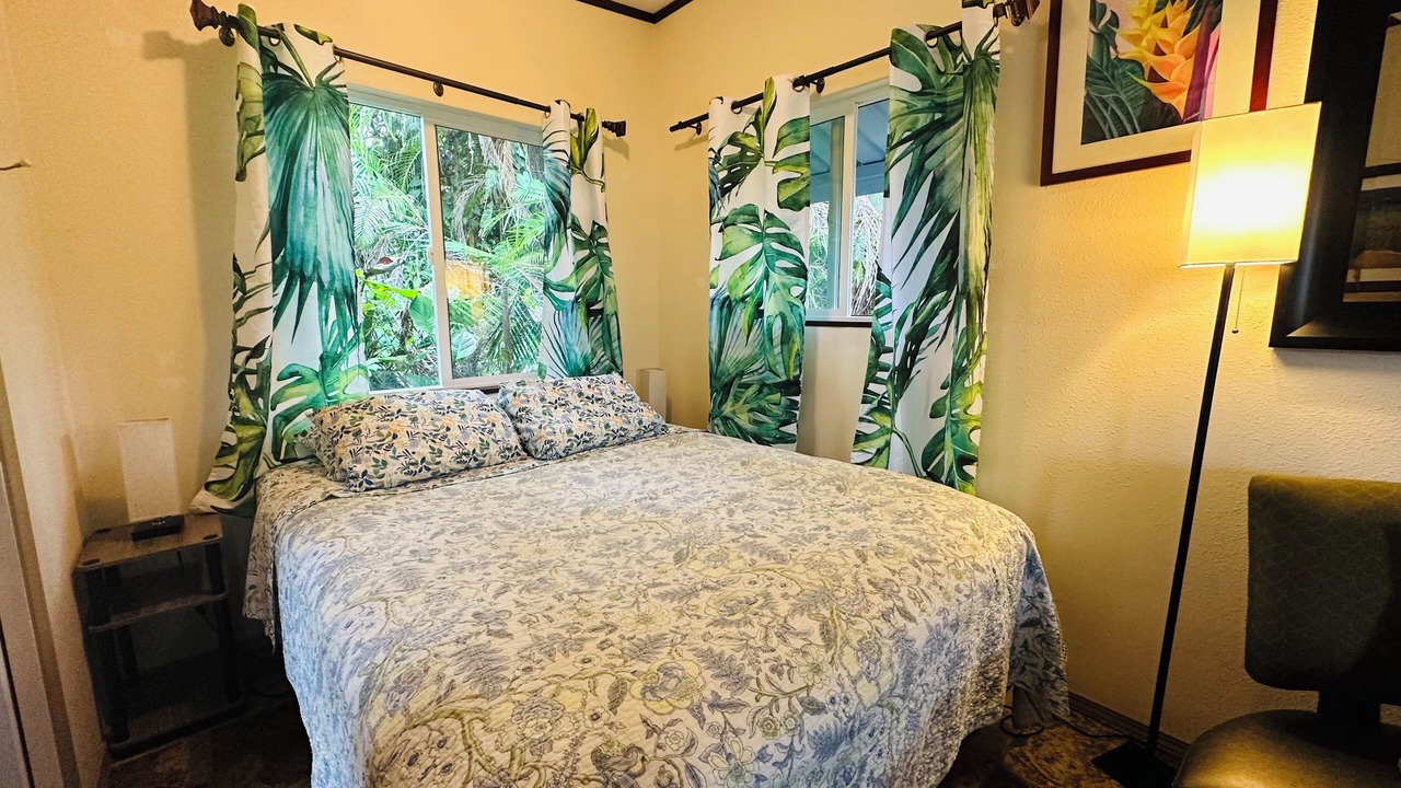 Photo of Bedroom in Hilo
