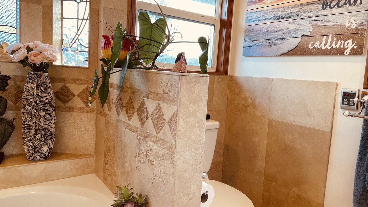 Photo of Bathroom in Waialee