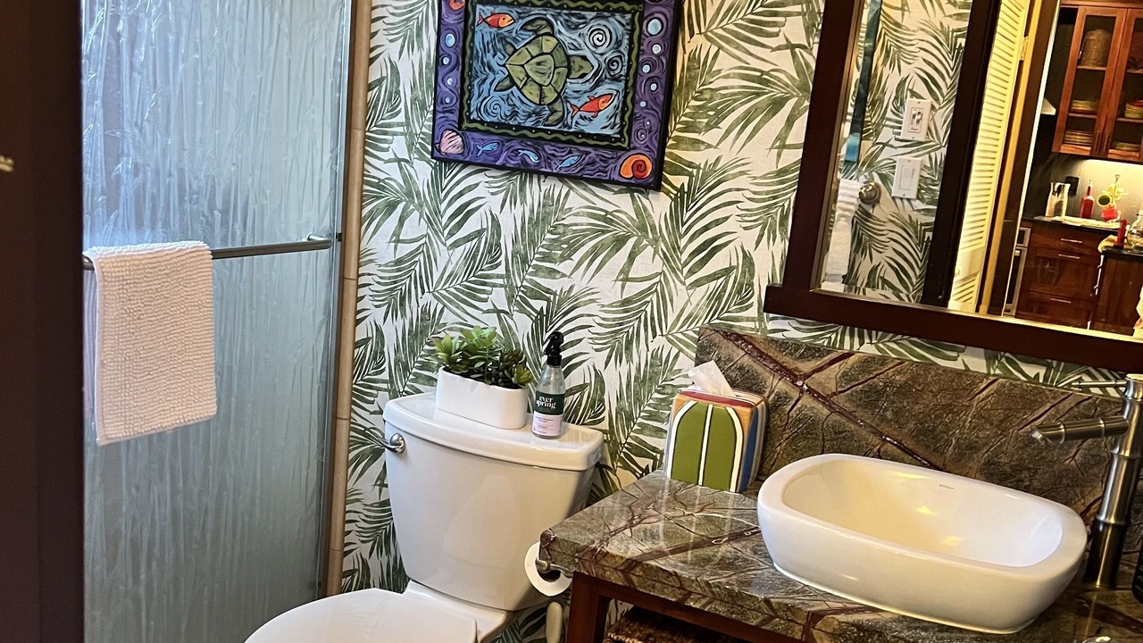 Photo of Bathroom in Waikoloa