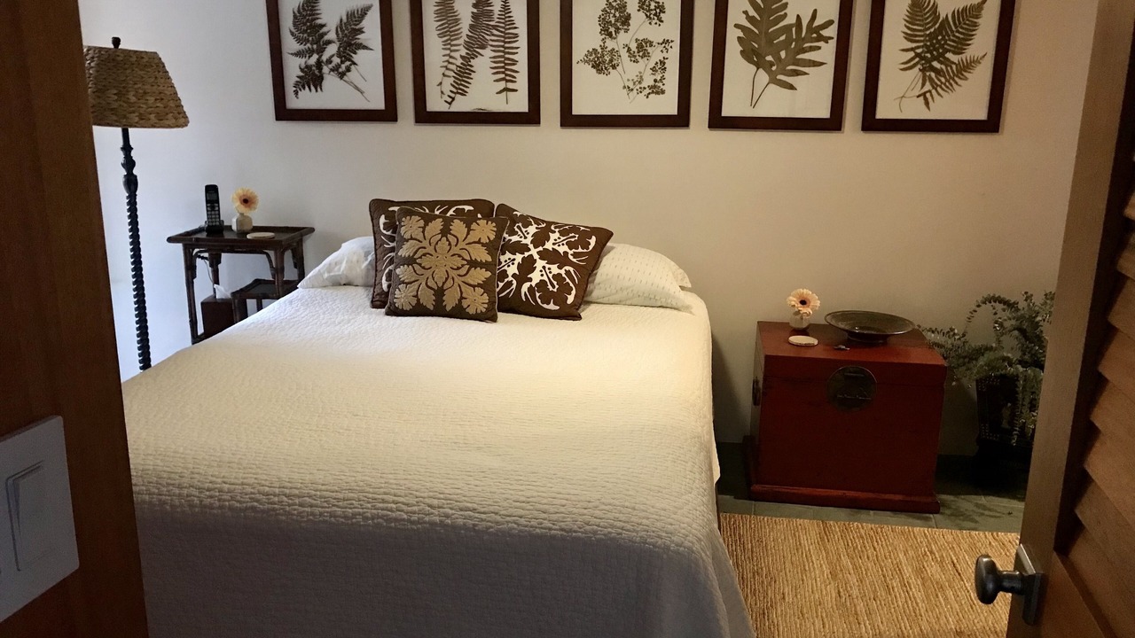 Photo of Bedroom in Maalaea