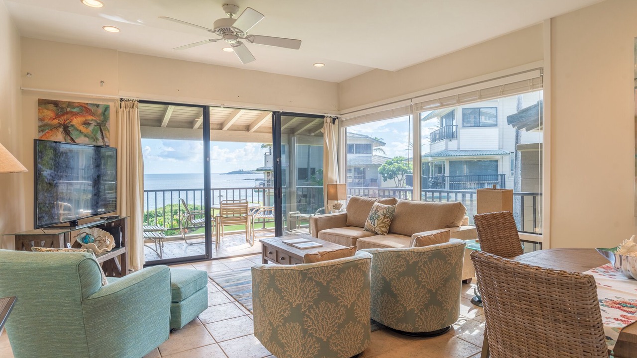Photo of Livingroom in Napili