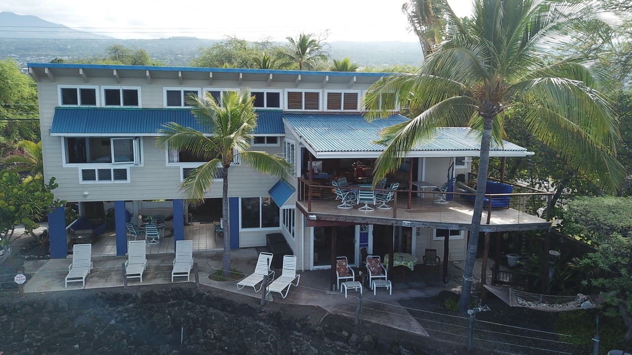 Photo of Outdoor in Kahaluu Bay