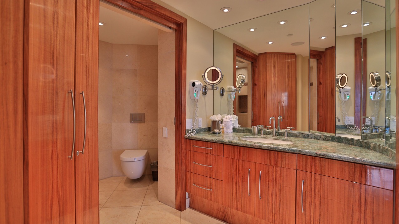 Photo of Bathroom in Kaanapali