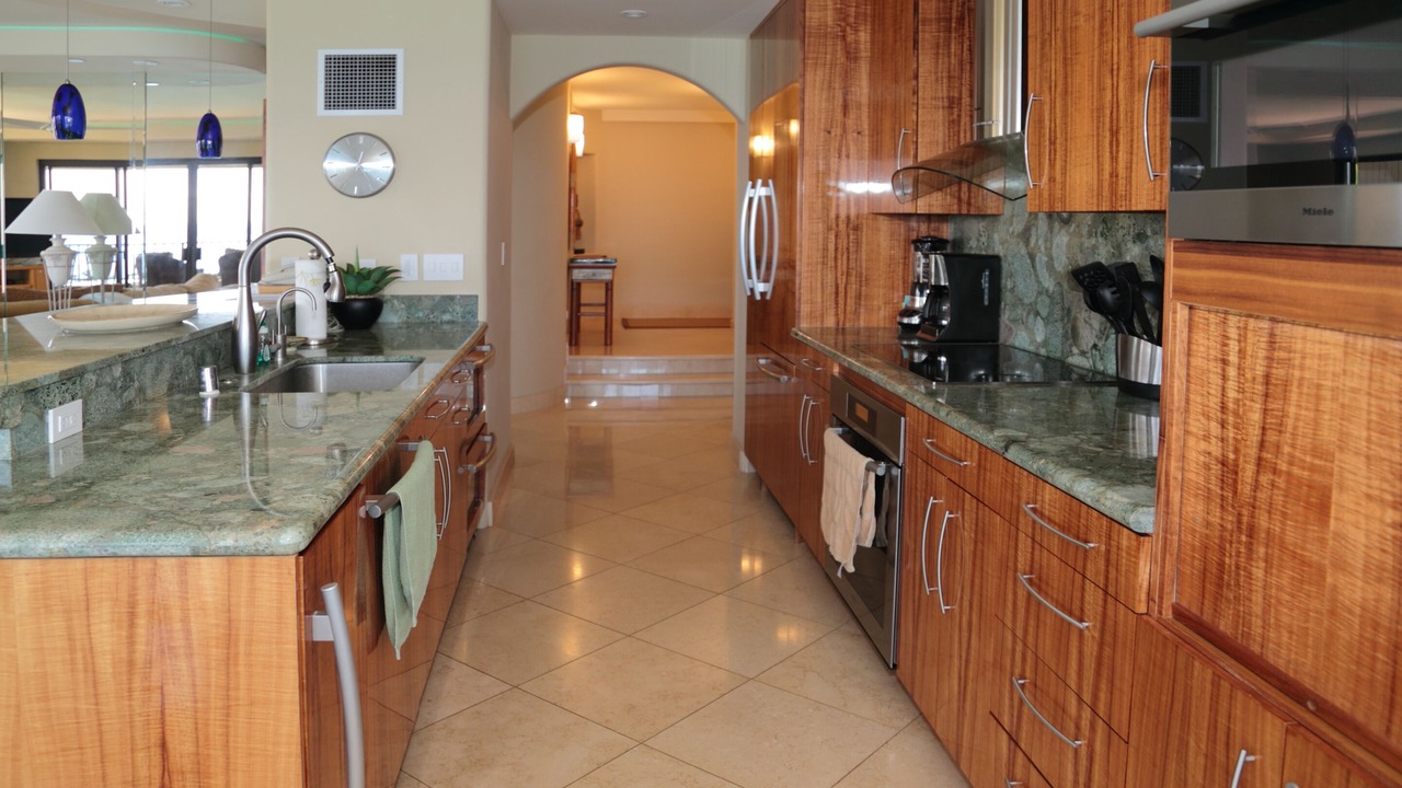 Photo of Kitchen in Kaanapali