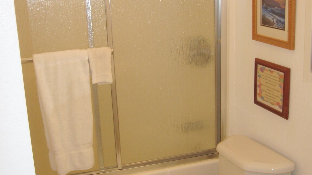 Photo of Bathroom in Waialee