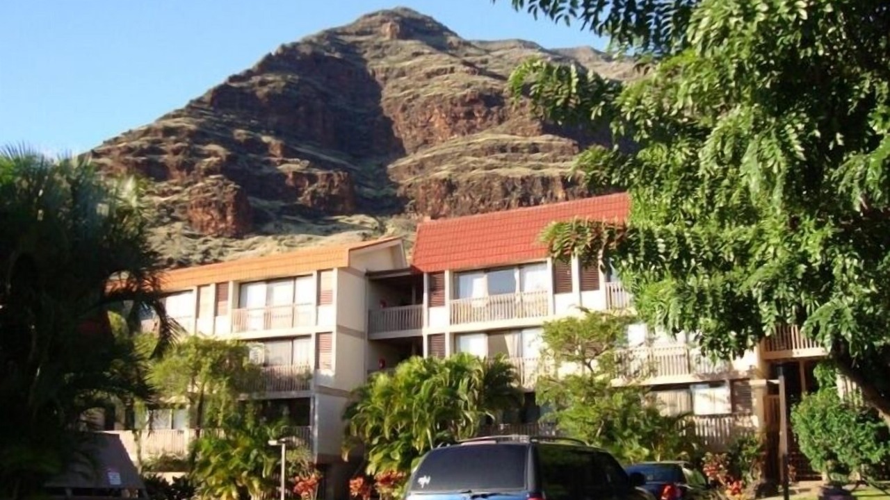 Photo of Others in Makaha Valley