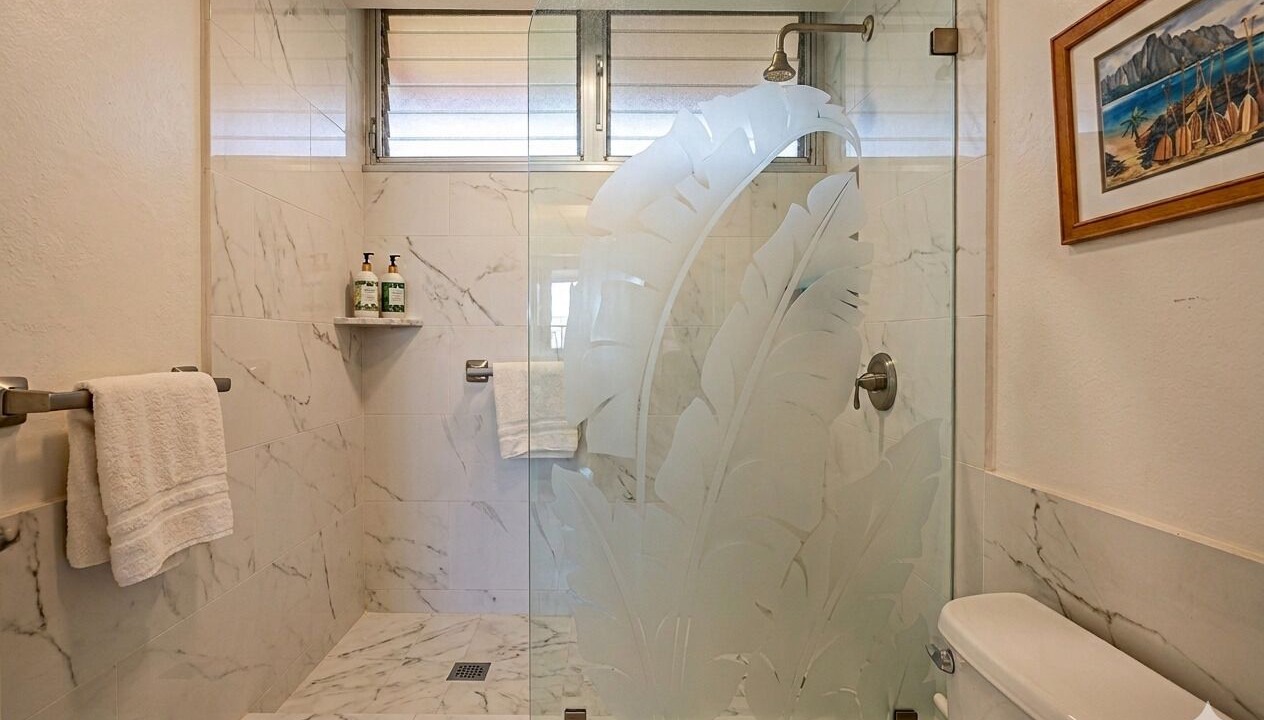 Photo of Bathroom in Kahana