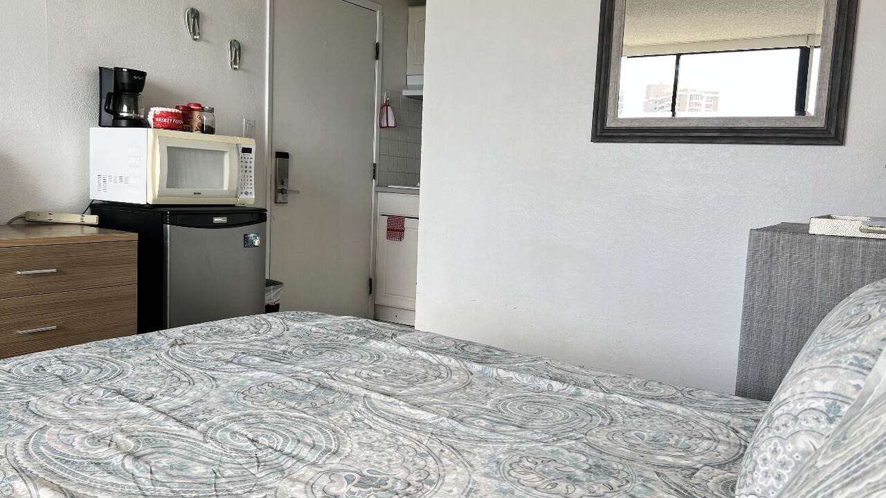 Photo of Bedroom in Diamond Head - Kapahulu - St. Louis