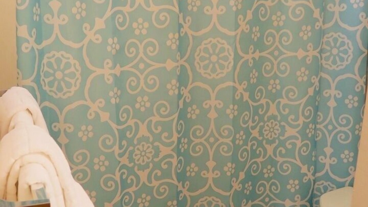 Photo of Bathroom in Waikiki