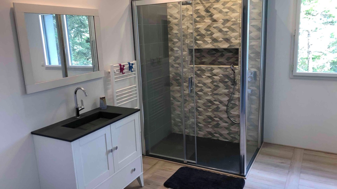 Photo of Bathroom in Ile-Tudy