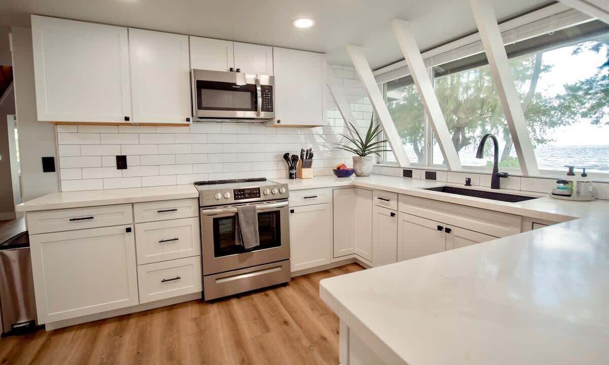 Photo of Kitchen in Punaluu