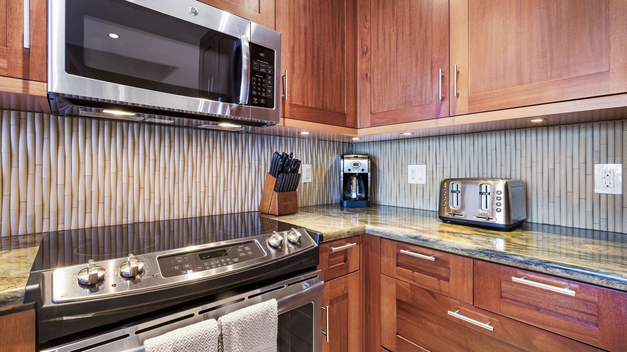 Photo of Kitchen in Kahana
