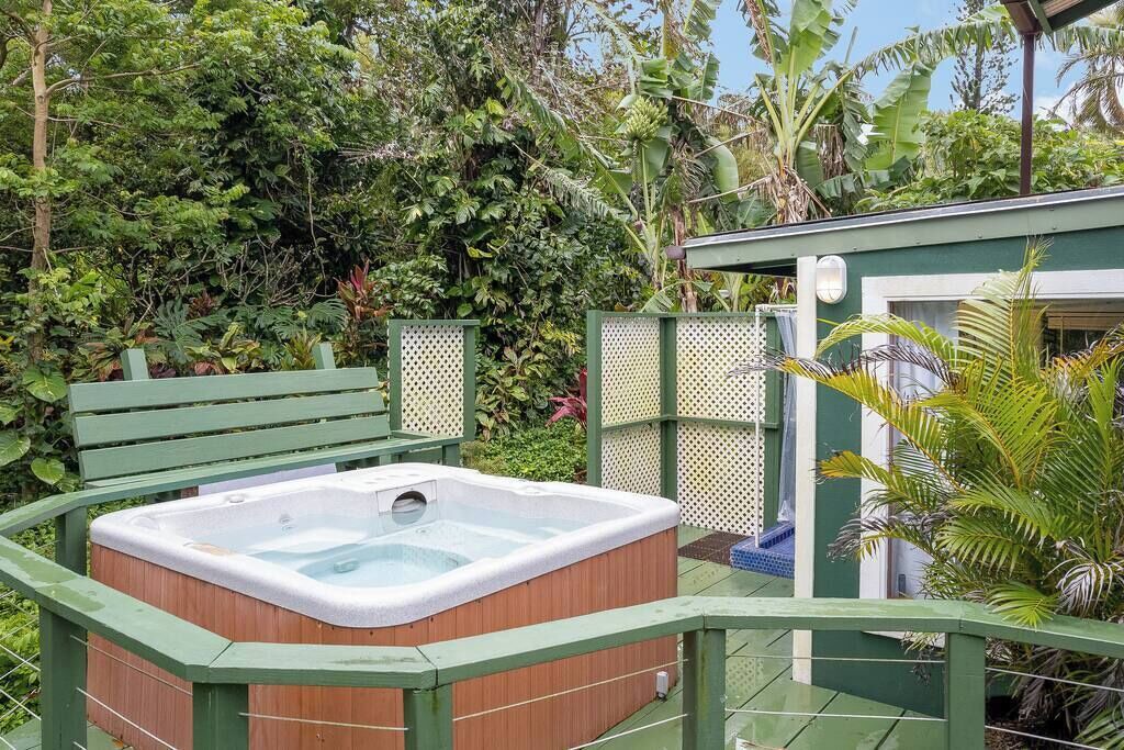 Photo of Outdoor in Haiku