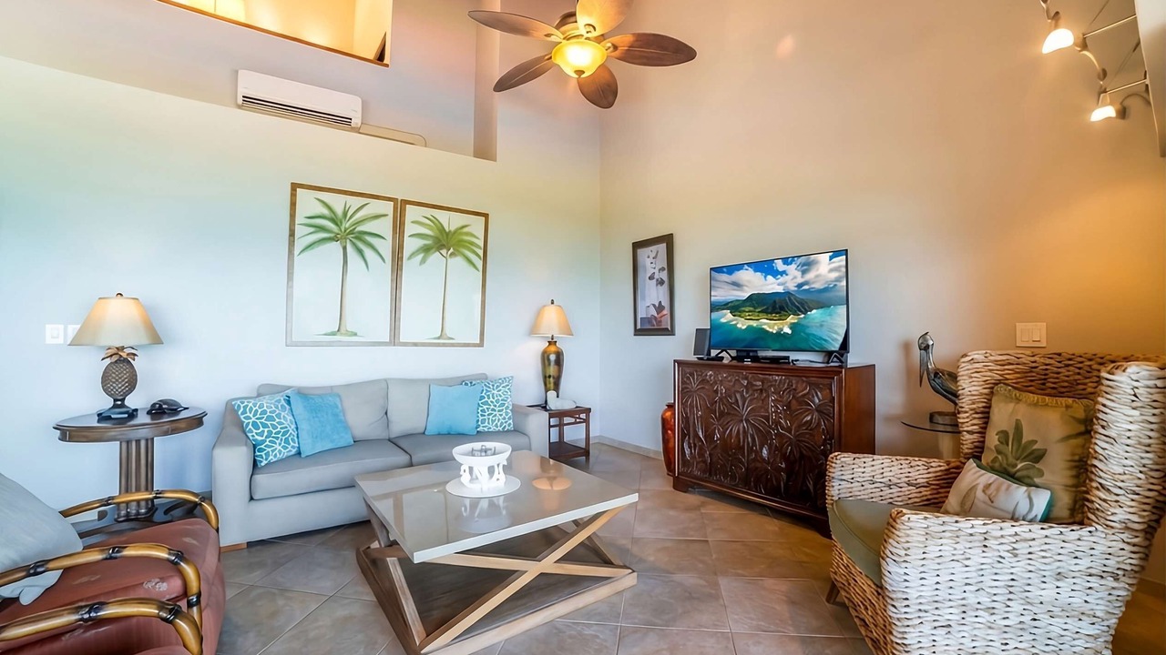 Photo of Livingroom in Wailua