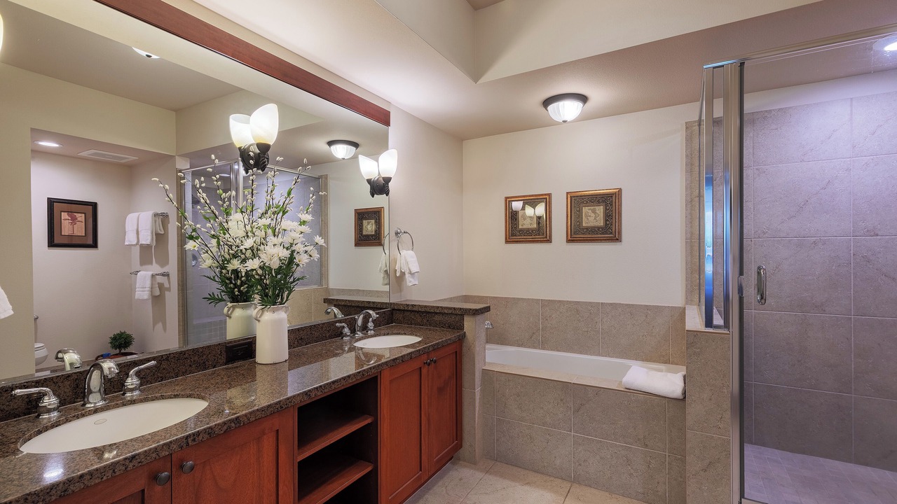 Photo of Bathroom in Waikoloa