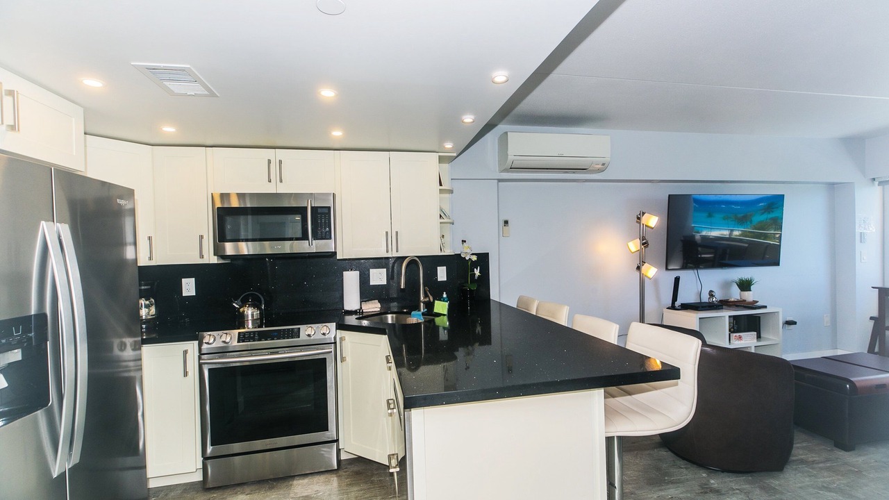 Photo of Kitchen in Waikiki