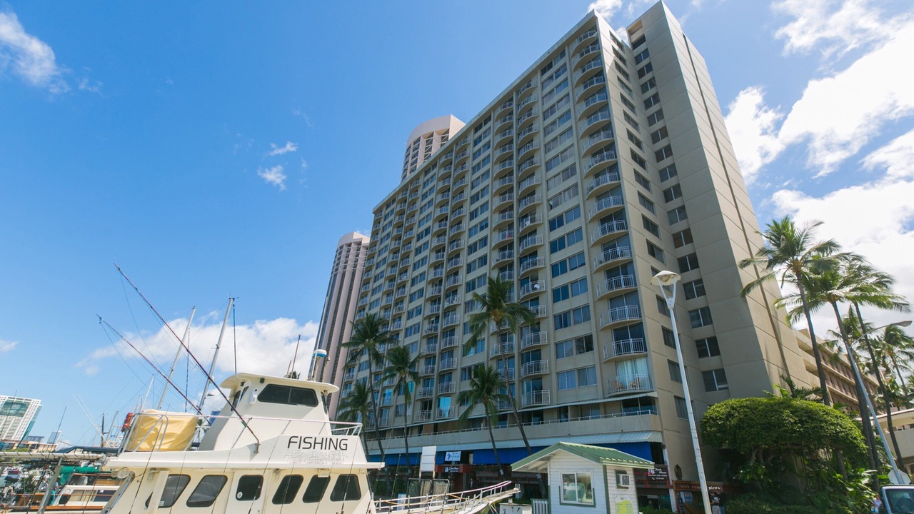 Photo of Others in Waikiki