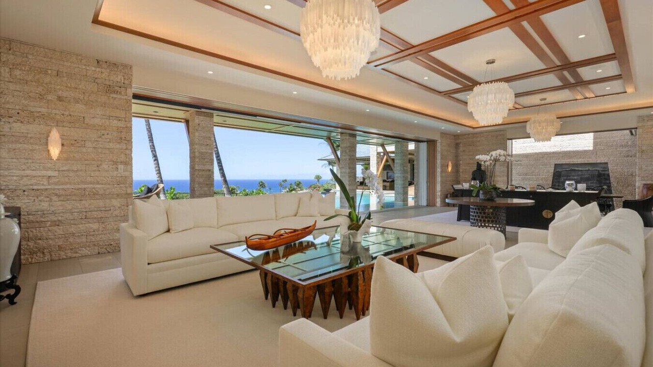 Photo of Livingroom in Kamuela