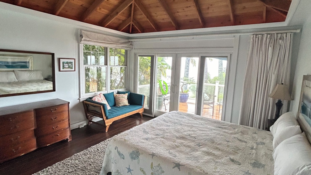 Photo of Bedroom in Hawaii Loa Ridge