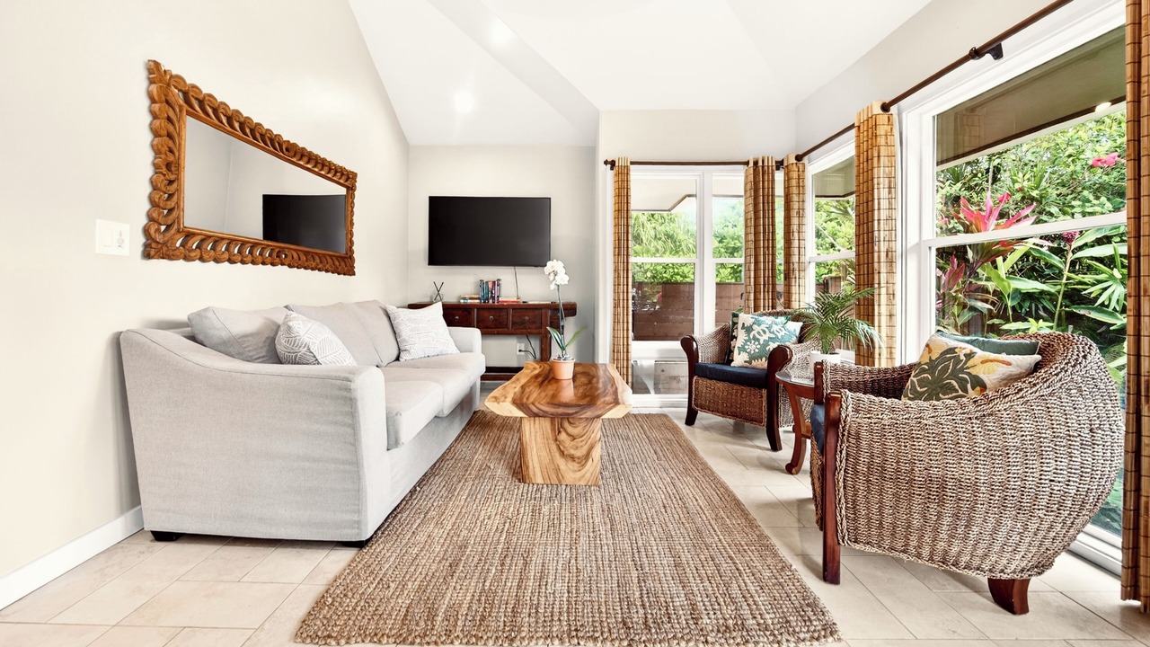 Photo of Livingroom in Anahola