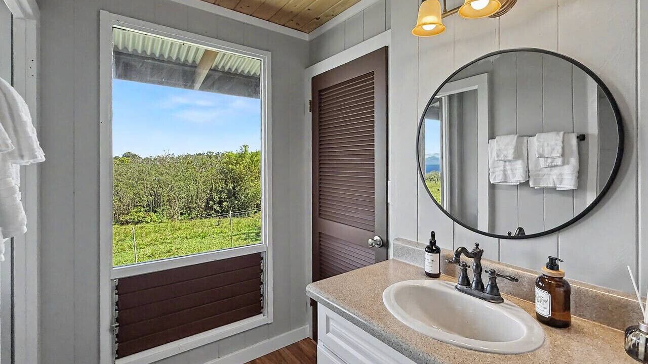 Photo of Bathroom in Ninole