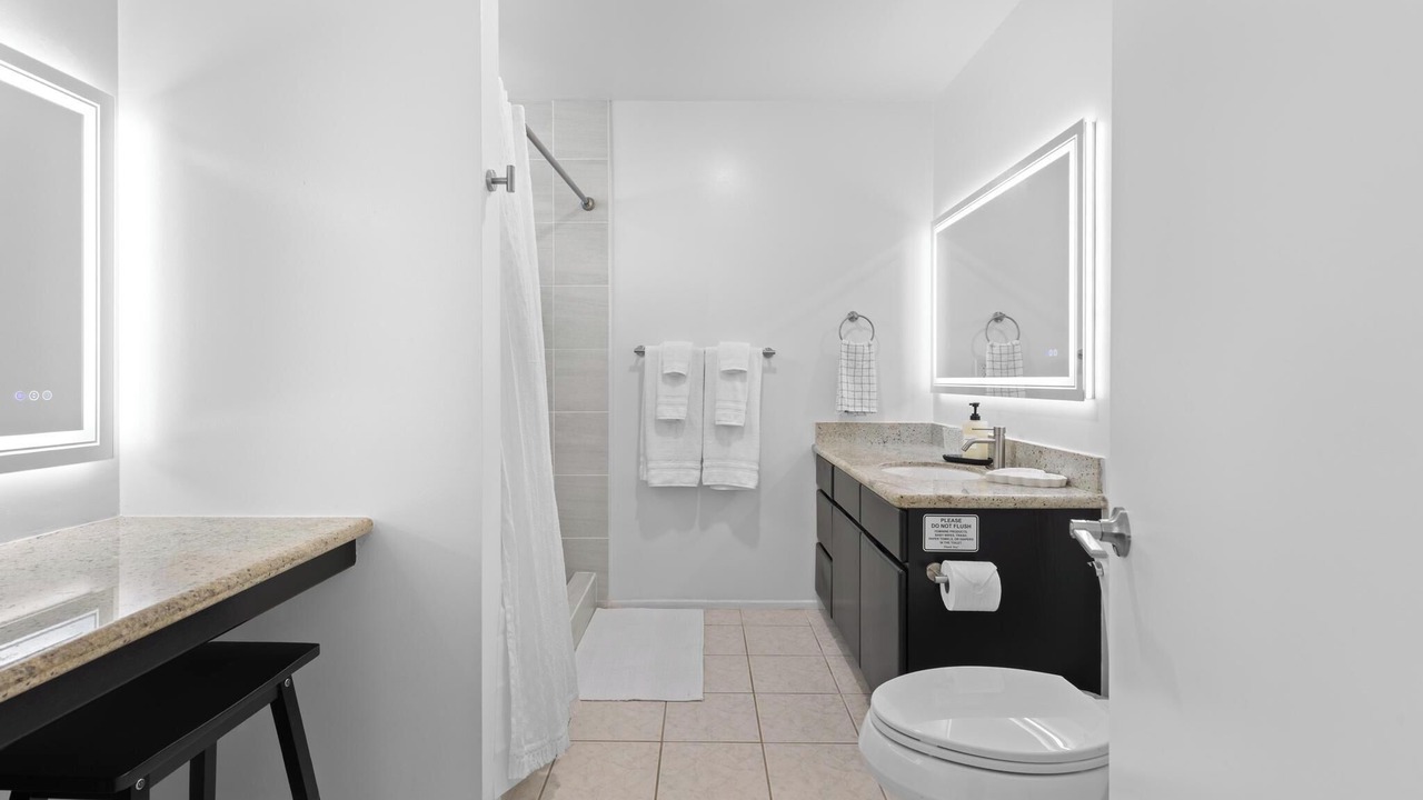 Photo of Bathroom in Kona Palisades