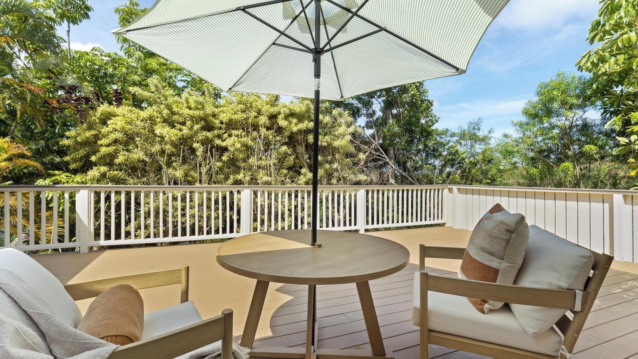 Photo of Patio Balcony in Kona Palisades