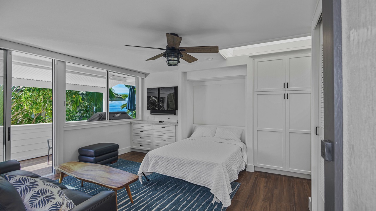 Photo of Bedroom in Historic Kailua Village