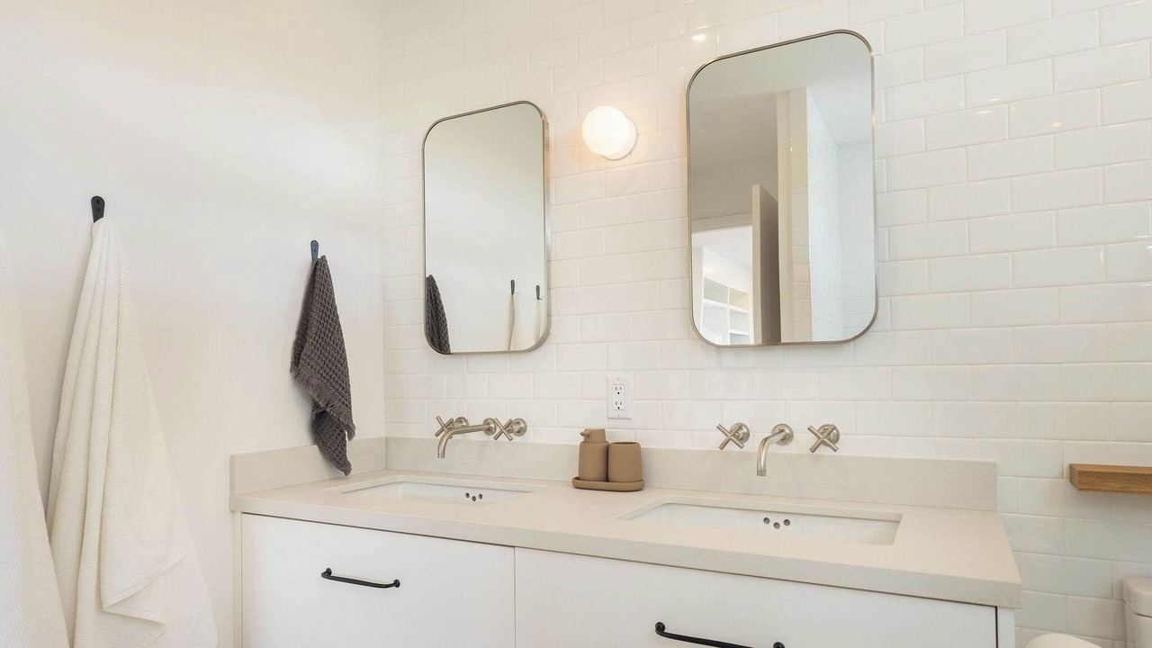 Photo of Bathroom in Hanalei