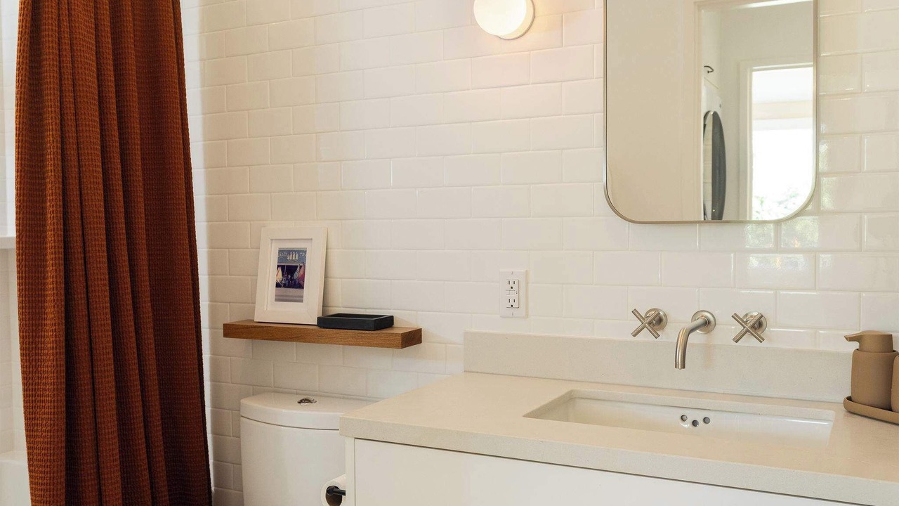 Photo of Bathroom in Hanalei