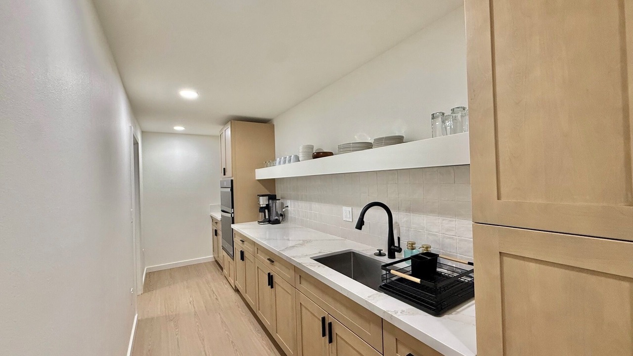 Photo of Kitchen in Waialee