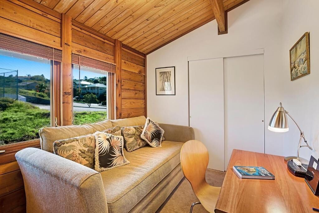 Photo of Livingroom in Waikoloa