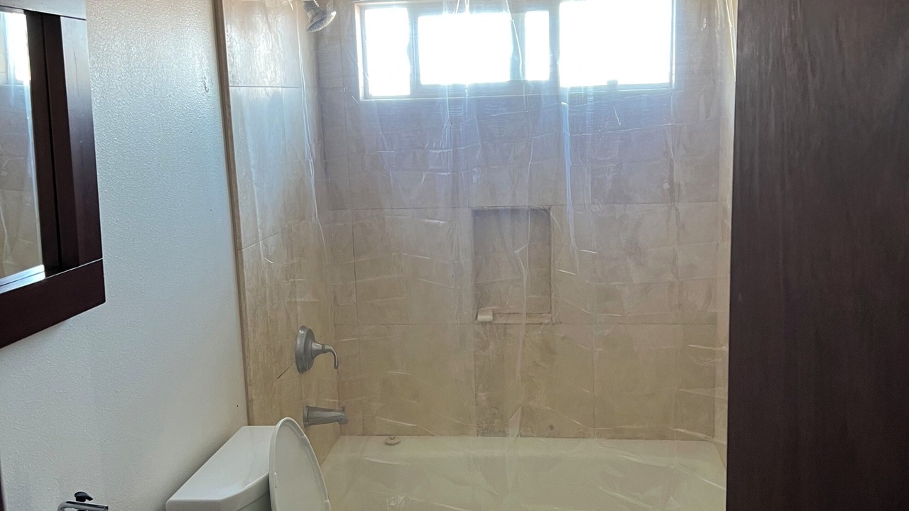 Photo of Bathroom in Honokaa