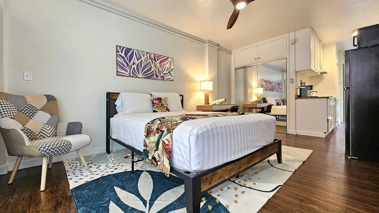 Photo of Bedroom in Waikiki
