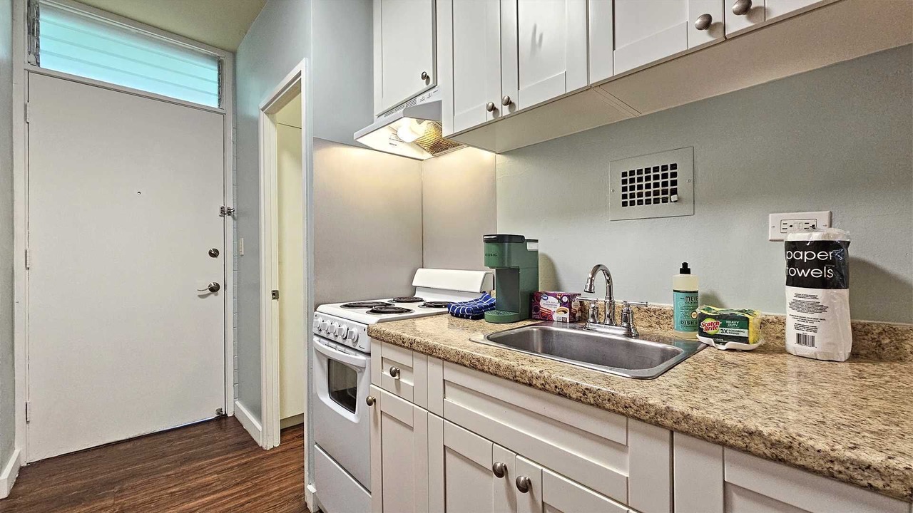 Photo of Kitchen in Waikiki