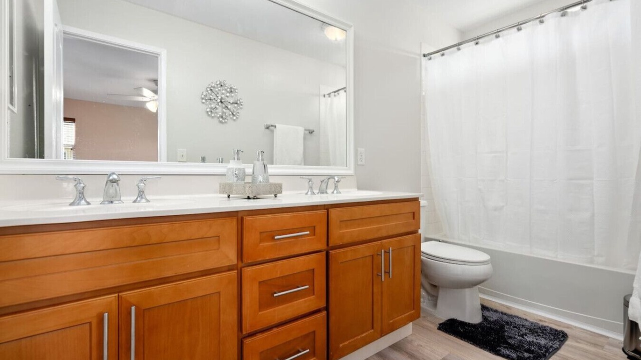 Photo of Bathroom in Ewa Villages