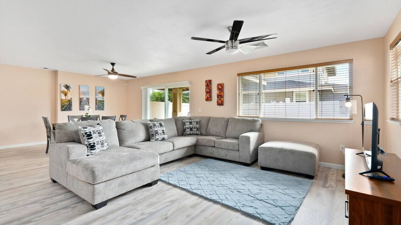 Photo of Livingroom in Ewa Villages