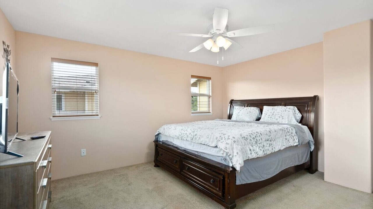 Photo of Bedroom in Ewa Villages