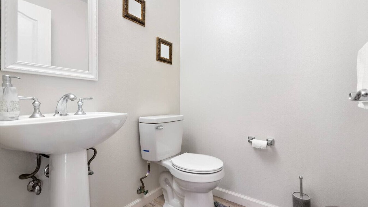 Photo of Bathroom in Ewa Villages