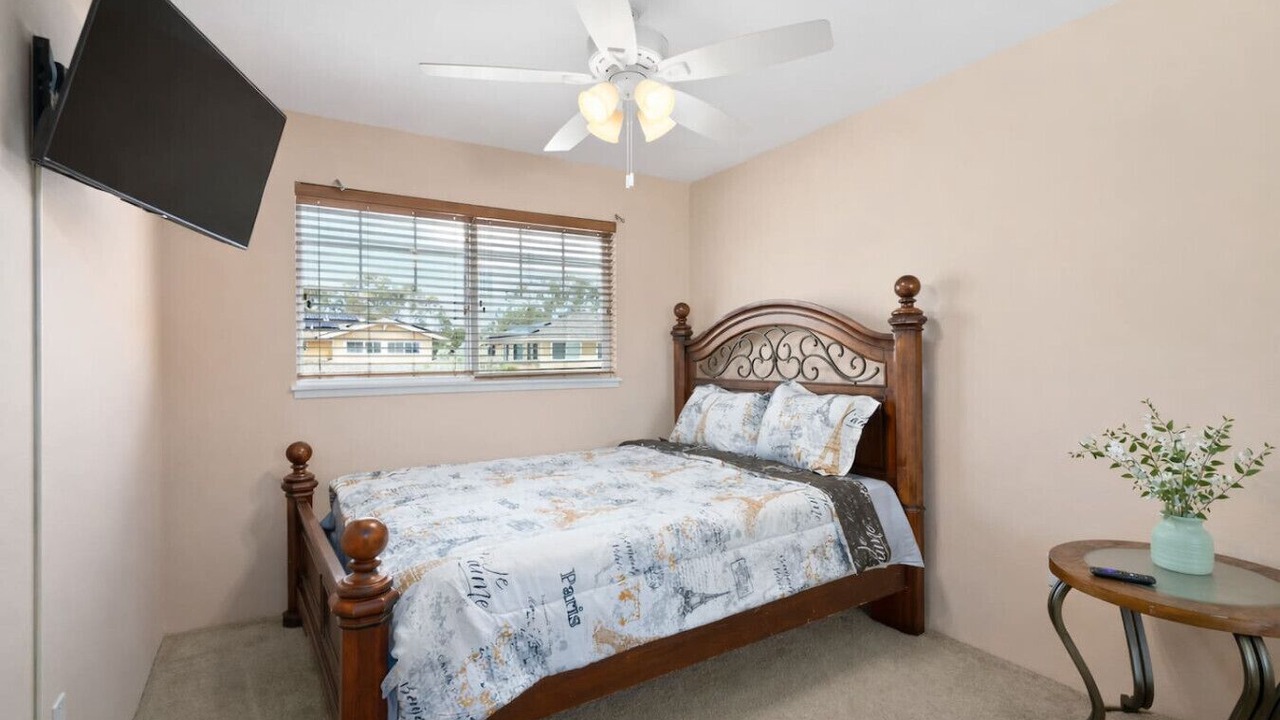 Photo of Bedroom in Ewa Villages
