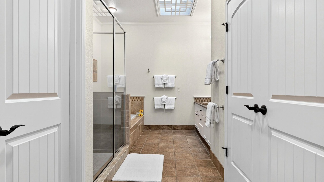 Photo of Bathroom in Kulalani
