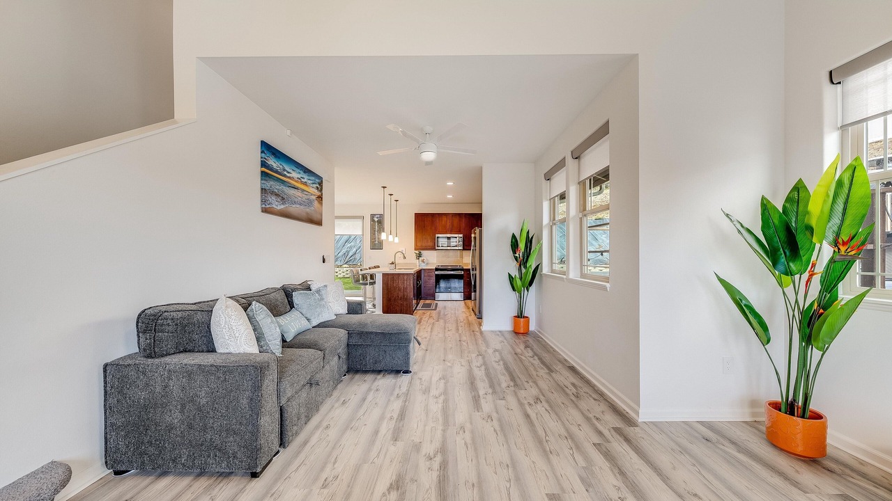 Photo of Livingroom in Makaha Valley