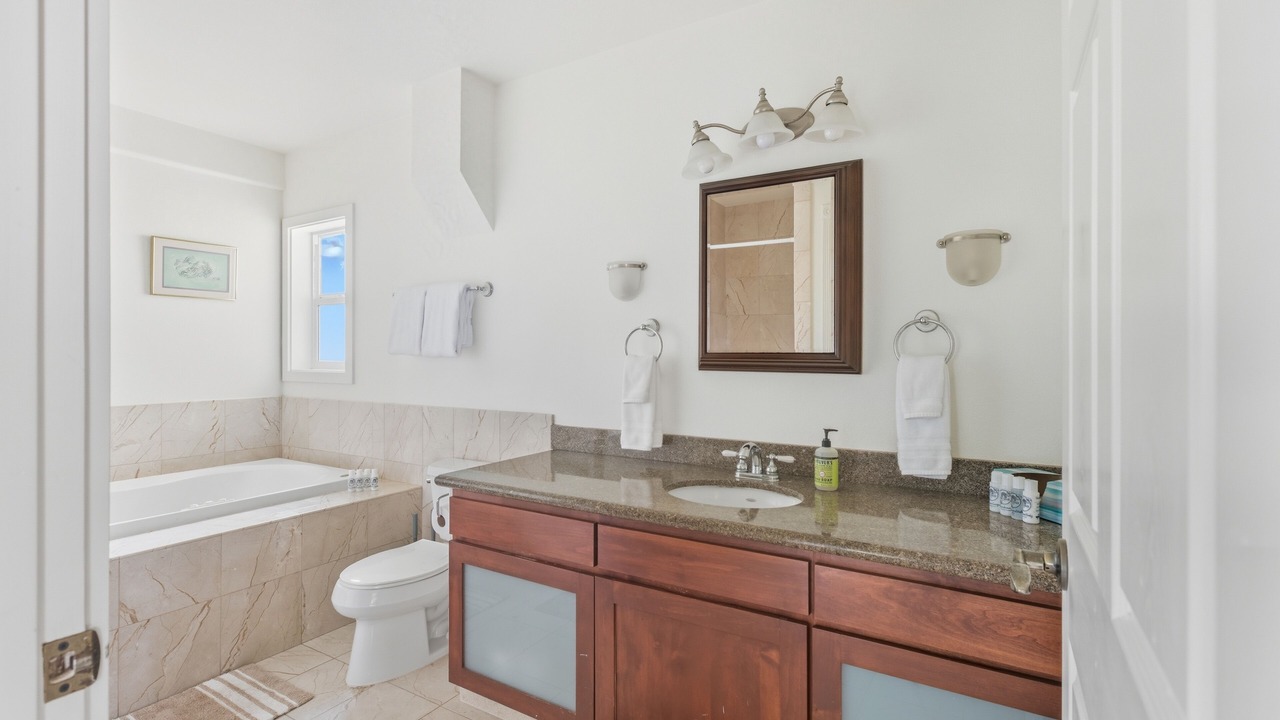 Photo of Bathroom in Waimea