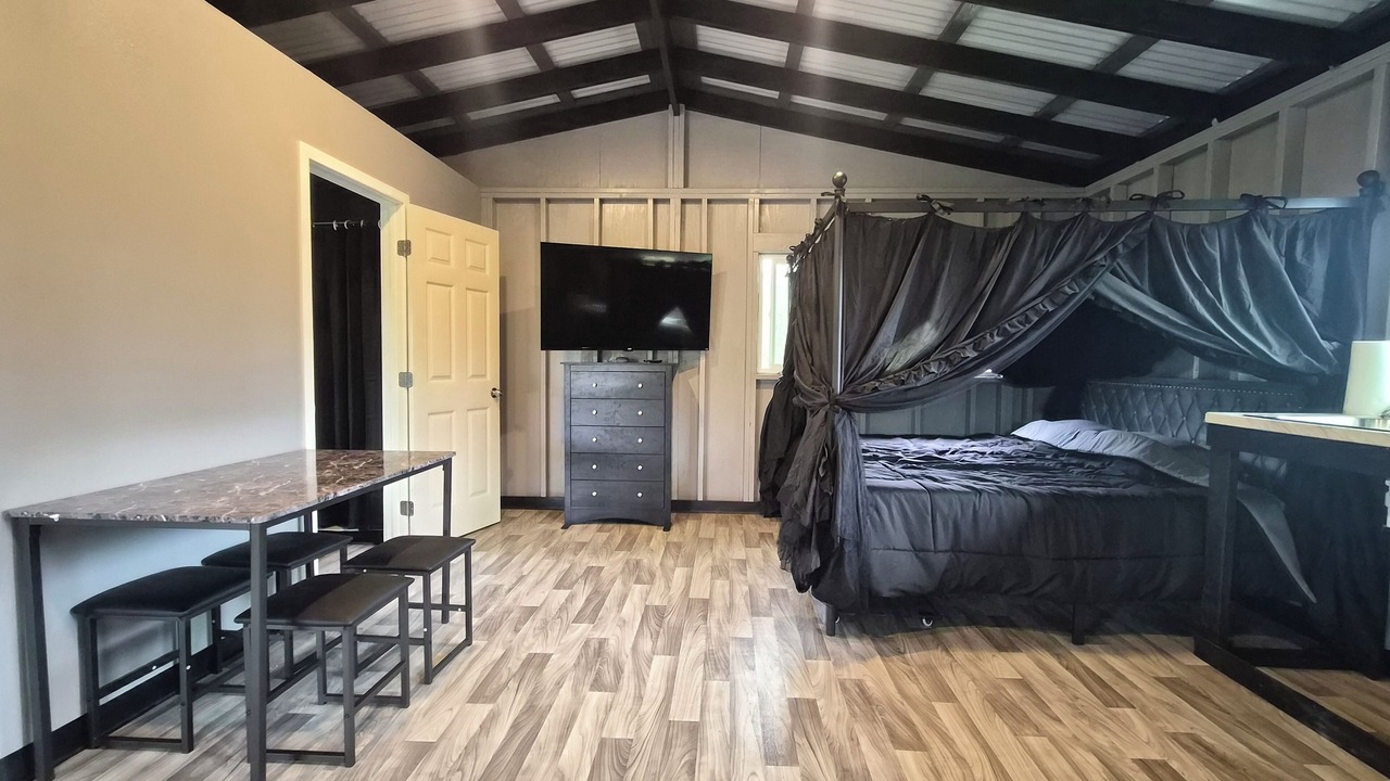 Photo of Bedroom in Kurtistown