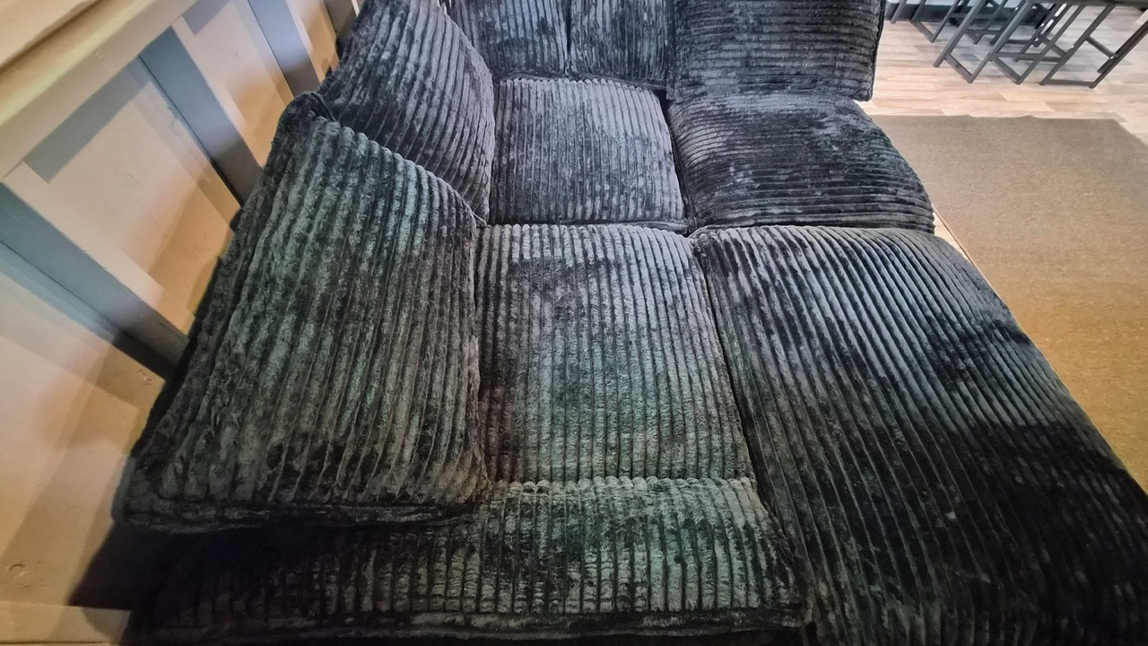 Photo of Livingroom in Kurtistown