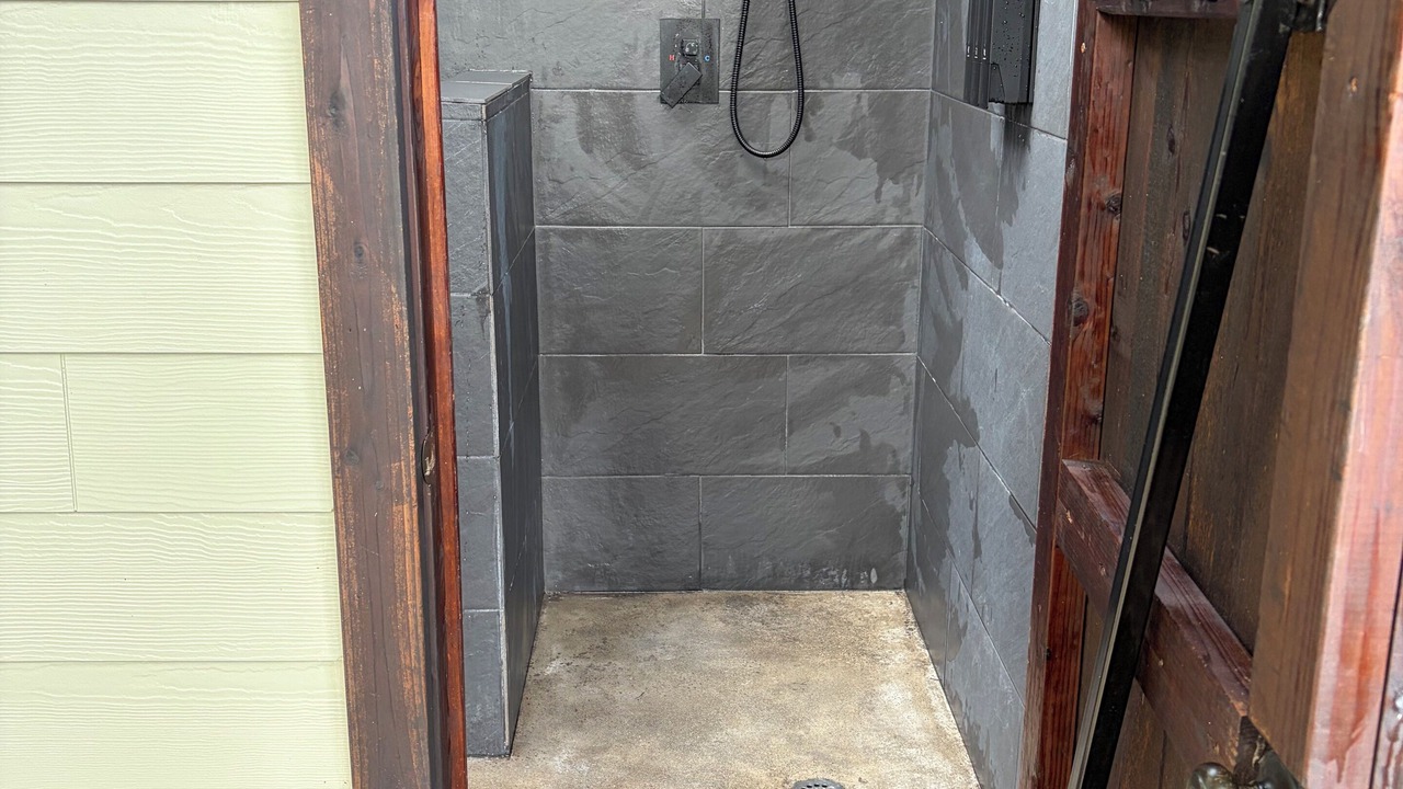 Photo of Bathroom in Discovery Harbour