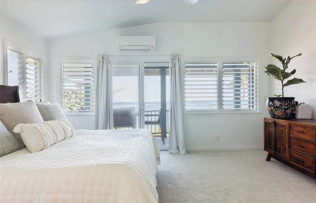Photo of Bedroom in Waialua