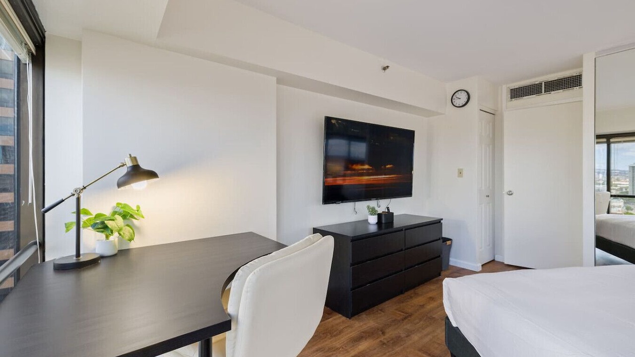 Photo of Bedroom in Downtown Honolulu