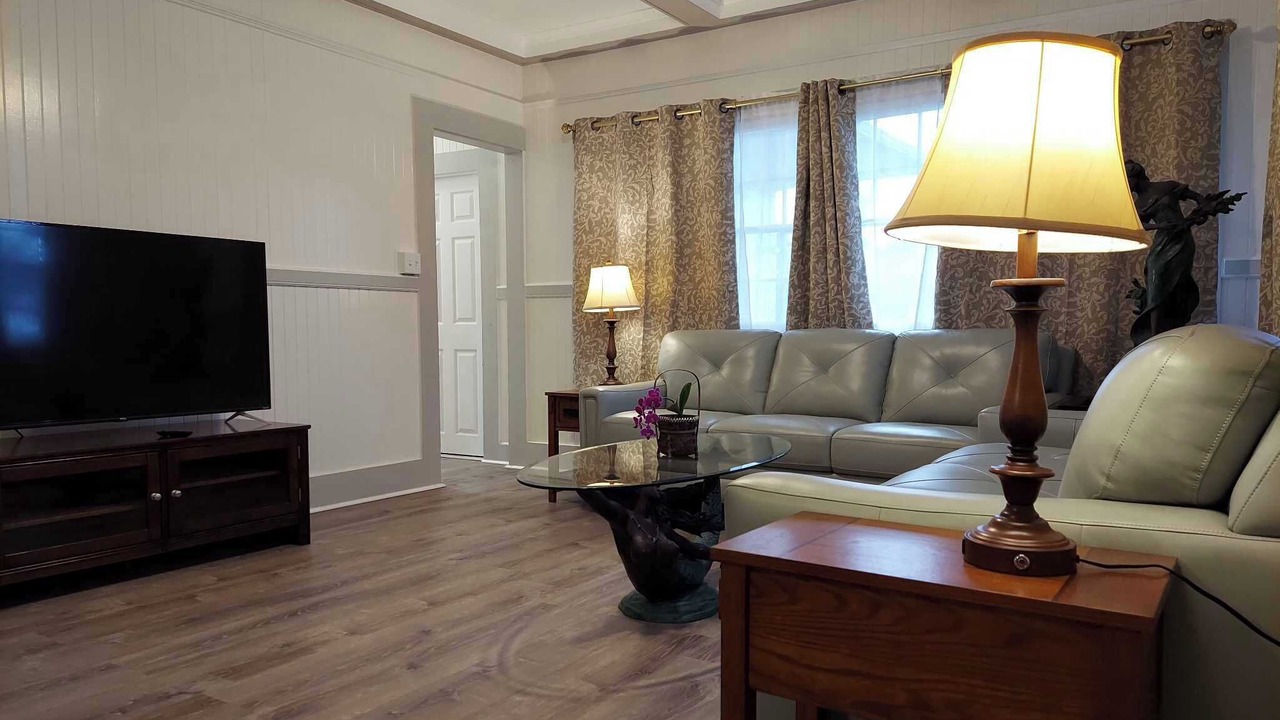 Photo of Livingroom in Hilo